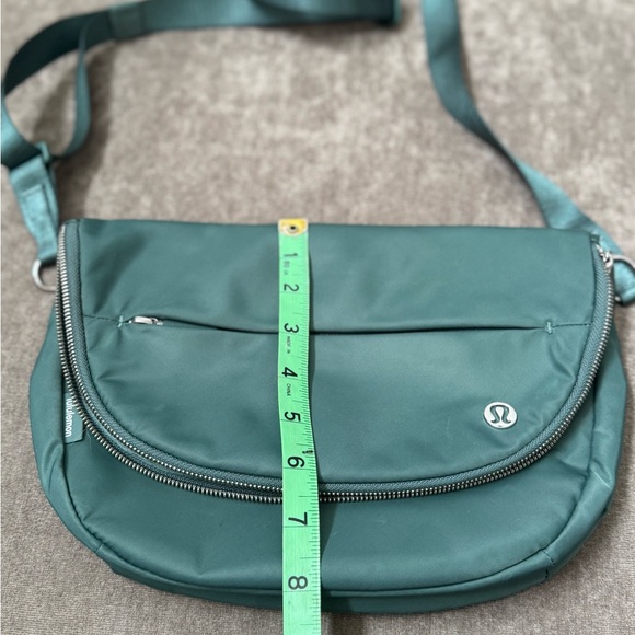 Lululemon All Night Festival Bag - Picture 3 of 7